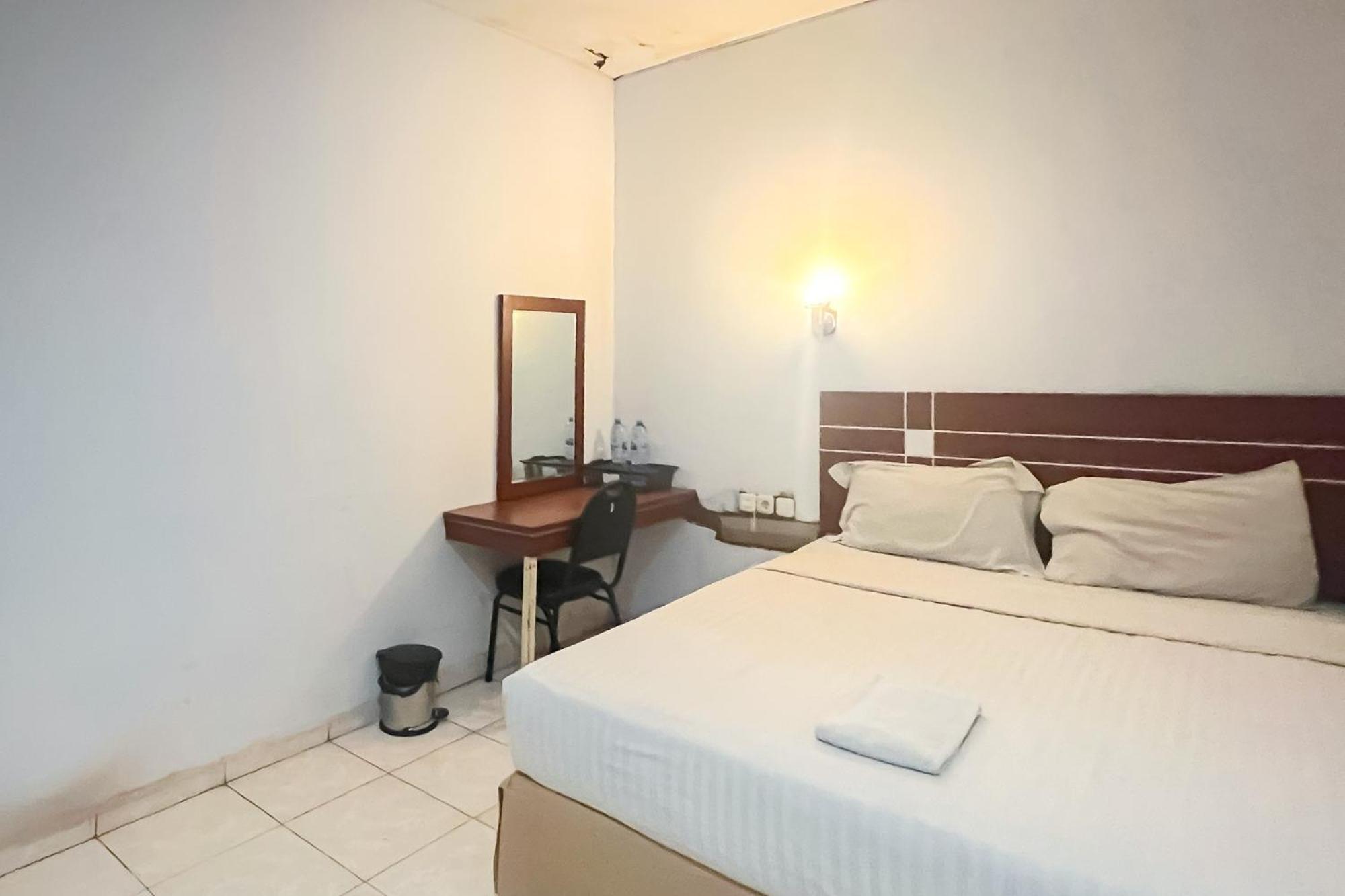 Urbanview Trisula Hotel Makasar Zewnętrze zdjęcie