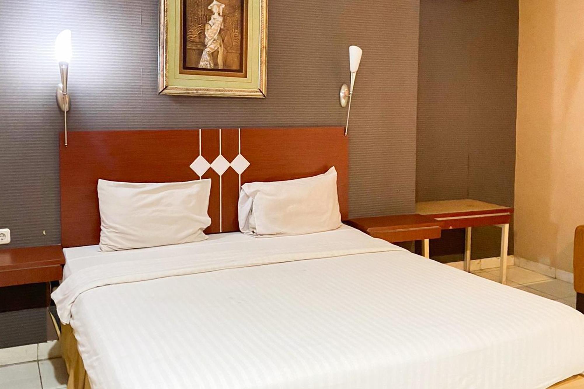 Urbanview Trisula Hotel Makasar Zewnętrze zdjęcie