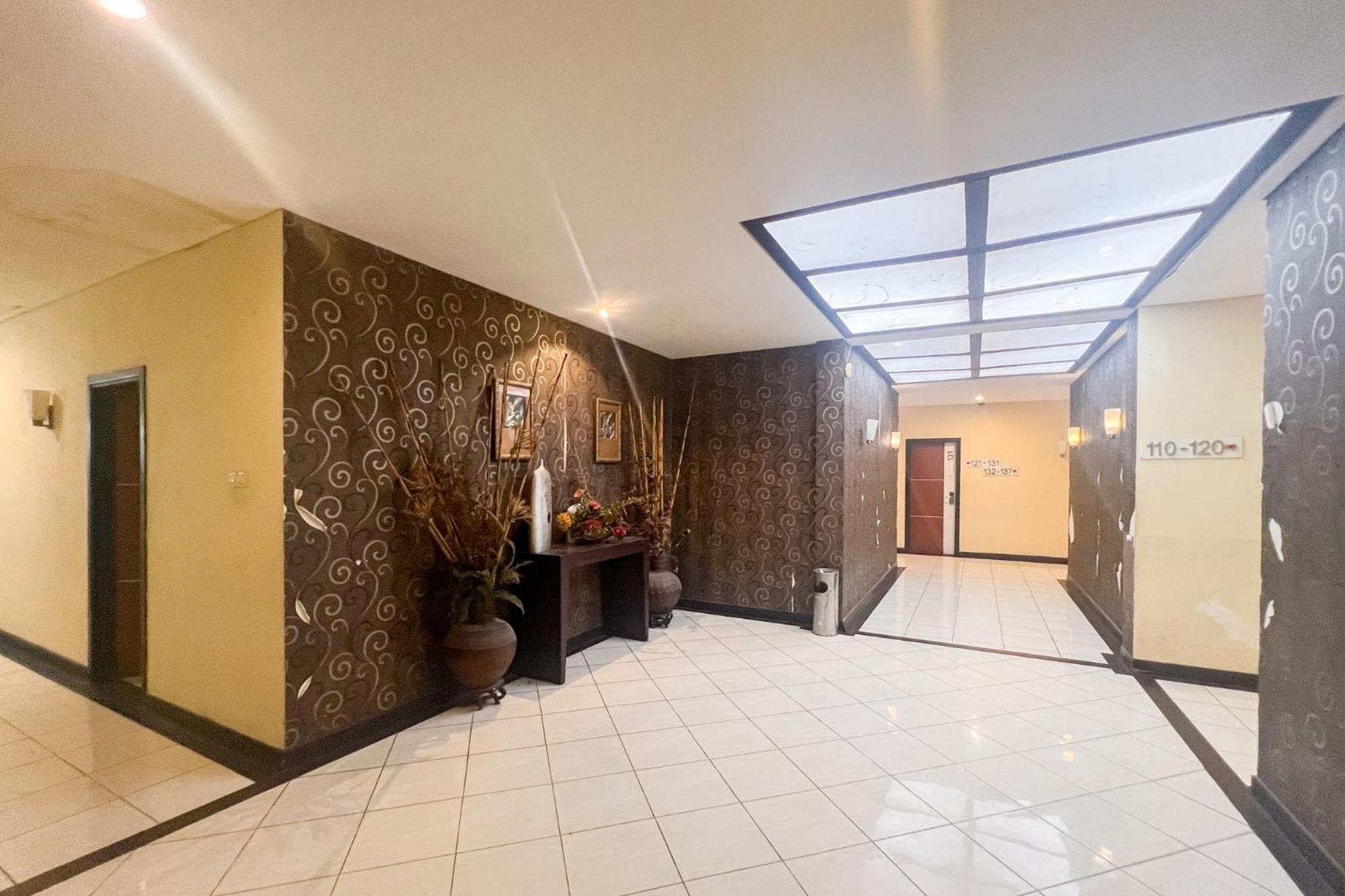 Urbanview Trisula Hotel Makasar Zewnętrze zdjęcie